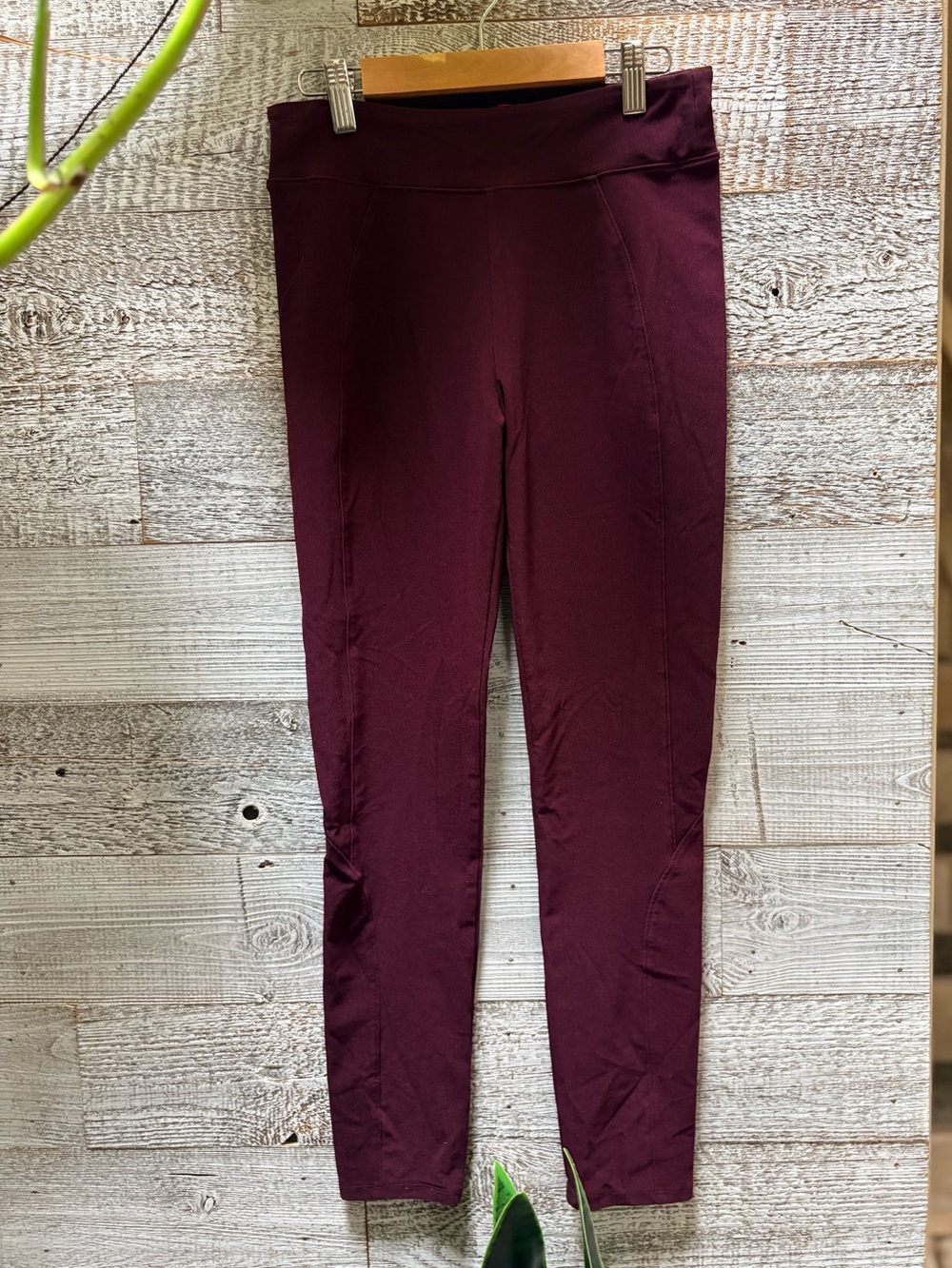 SPANX | High-Rise Micro-Rib Control Top Skimmer Ankle Leggings - Women S, Wine